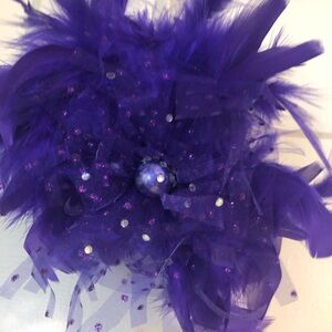 Small fascinator